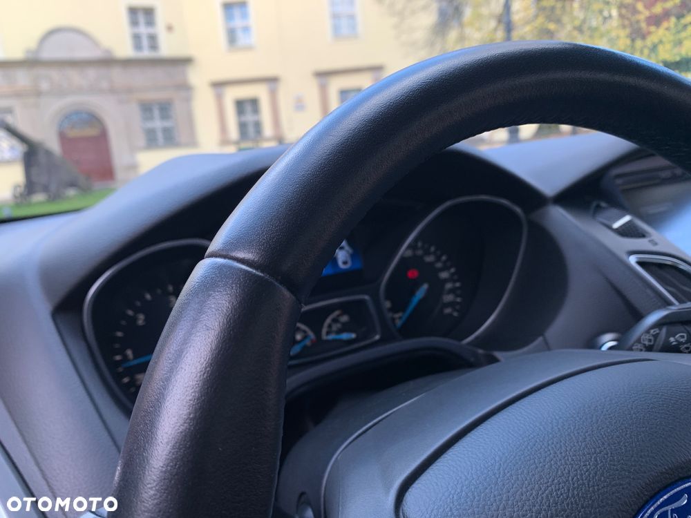 Ford Focus 2.0 TDCi Titanium ASS - 21