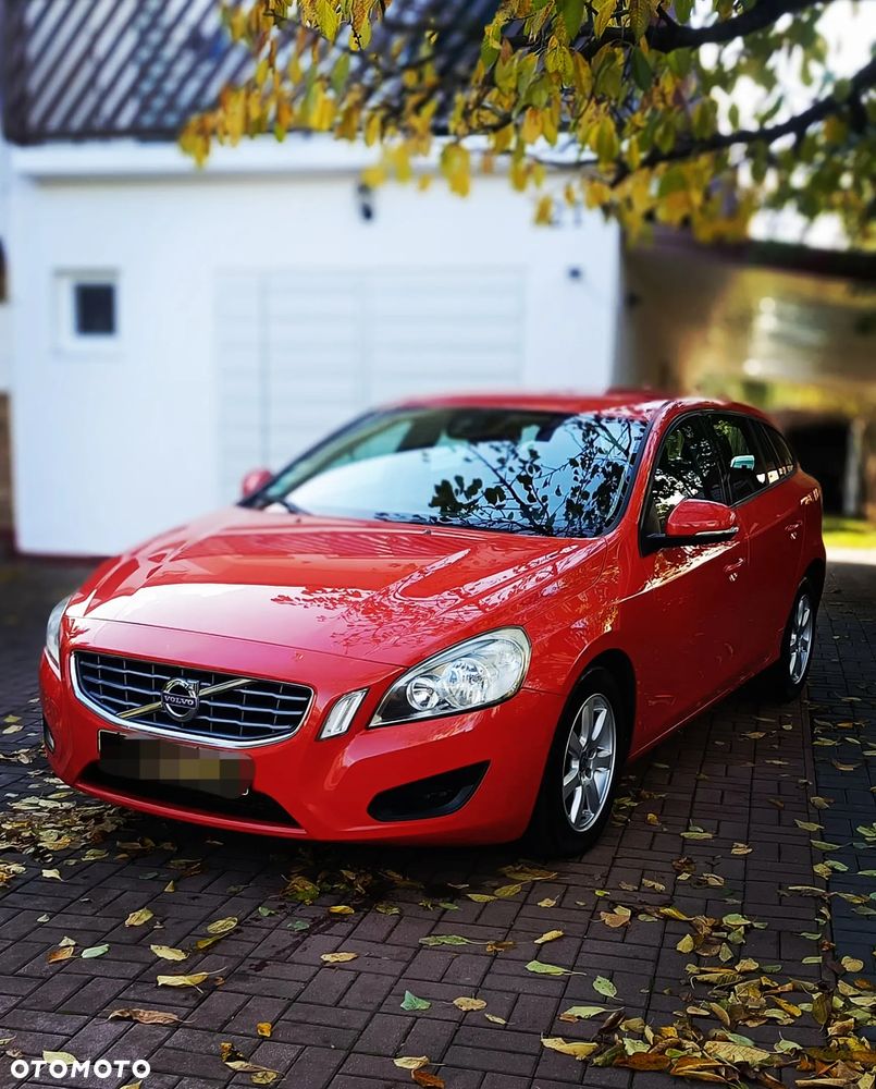 Volvo V60 D3 Momentum - 14