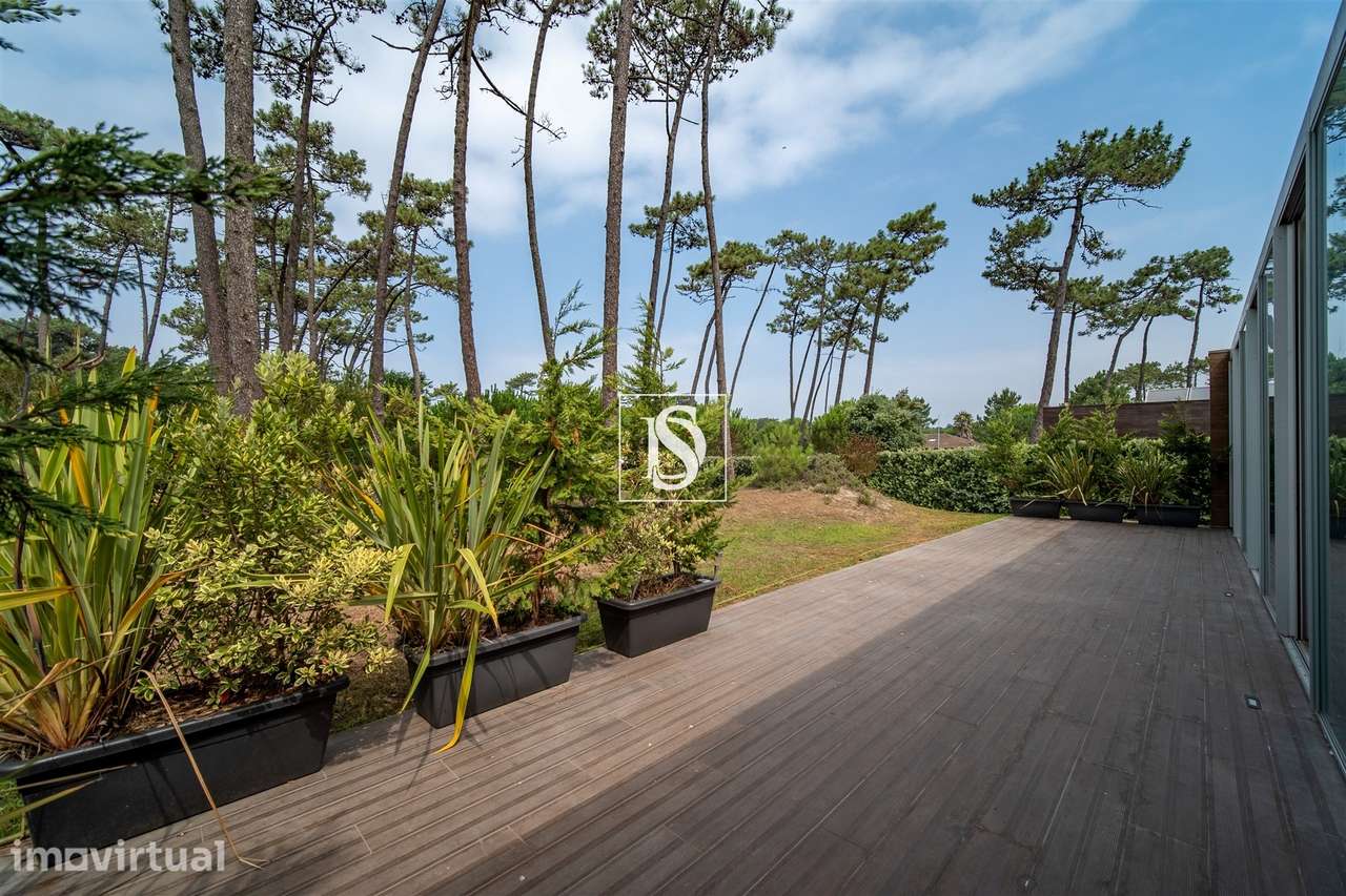 Moradia T3 em Condomínio Privado de Luxo junto à praia - Grande imagem: 4/26