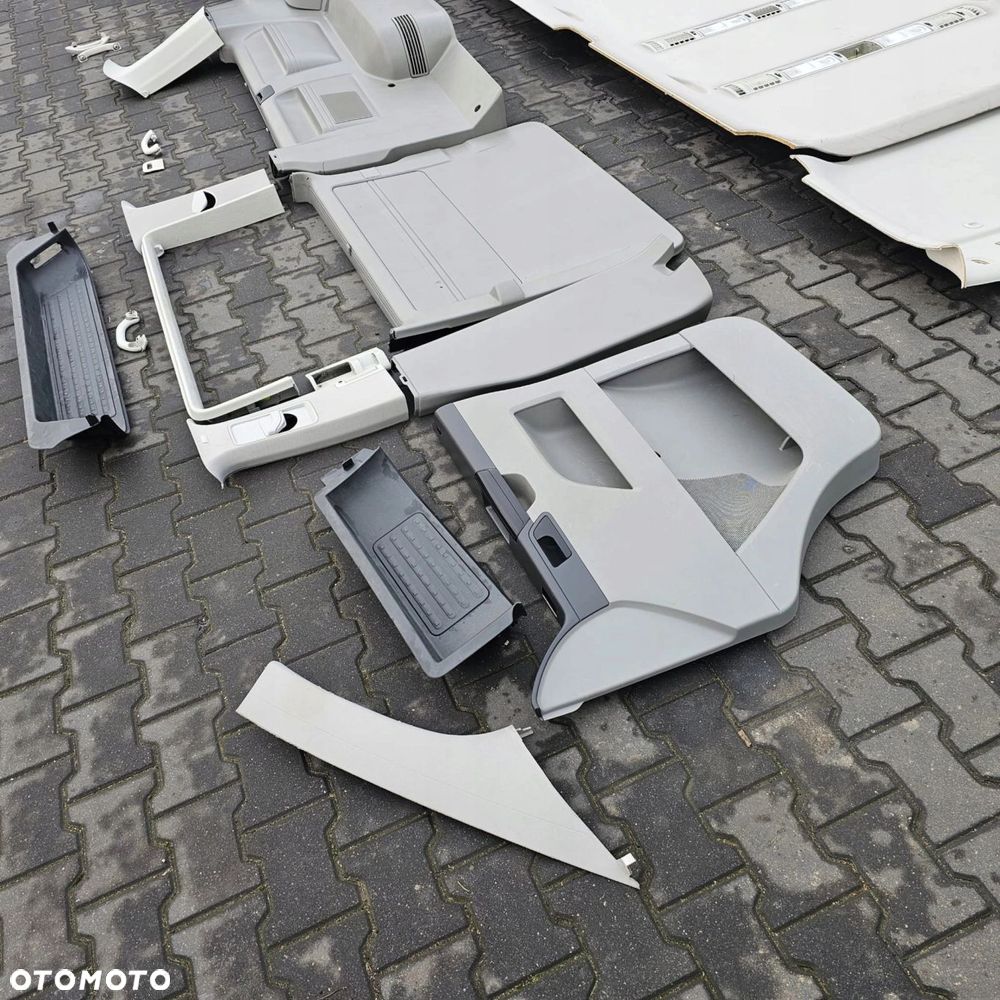 VW T5 T6 CARAVELLE LONG wnętrze podsufitka osłona tapicerka stopień panel - 6