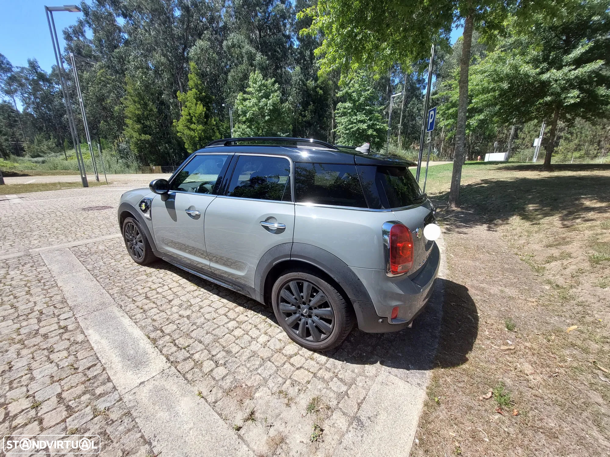 MINI Countryman Cooper SE ALL4 Auto - 8