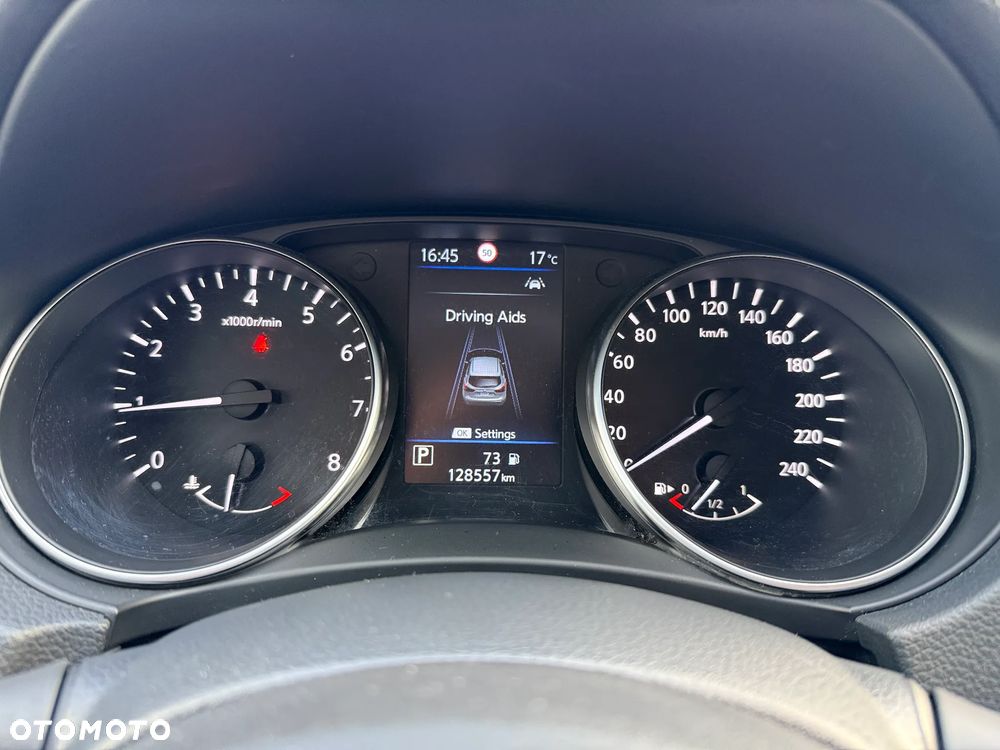 Nissan Qashqai 1.3 DIG-T N-Connecta DCT - 14
