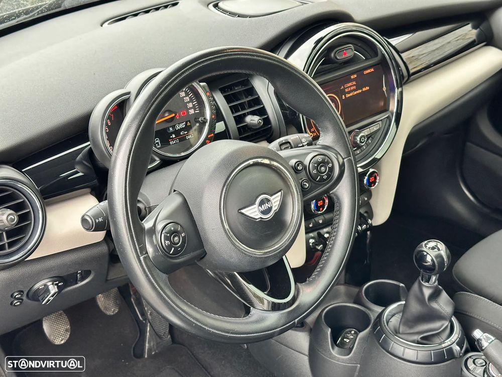 MINI 3 Portas - 22