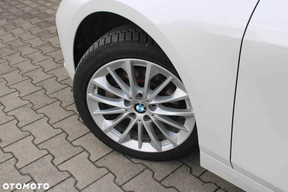 BMW Seria 1 118i - 26