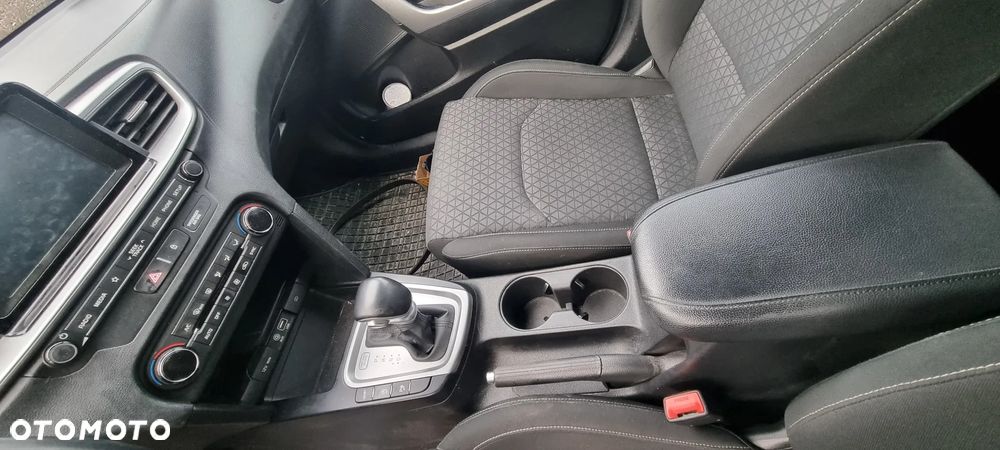 Kia Ceed - 7