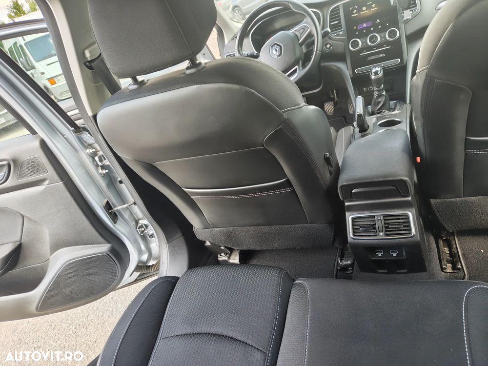 Renault Megane - 21