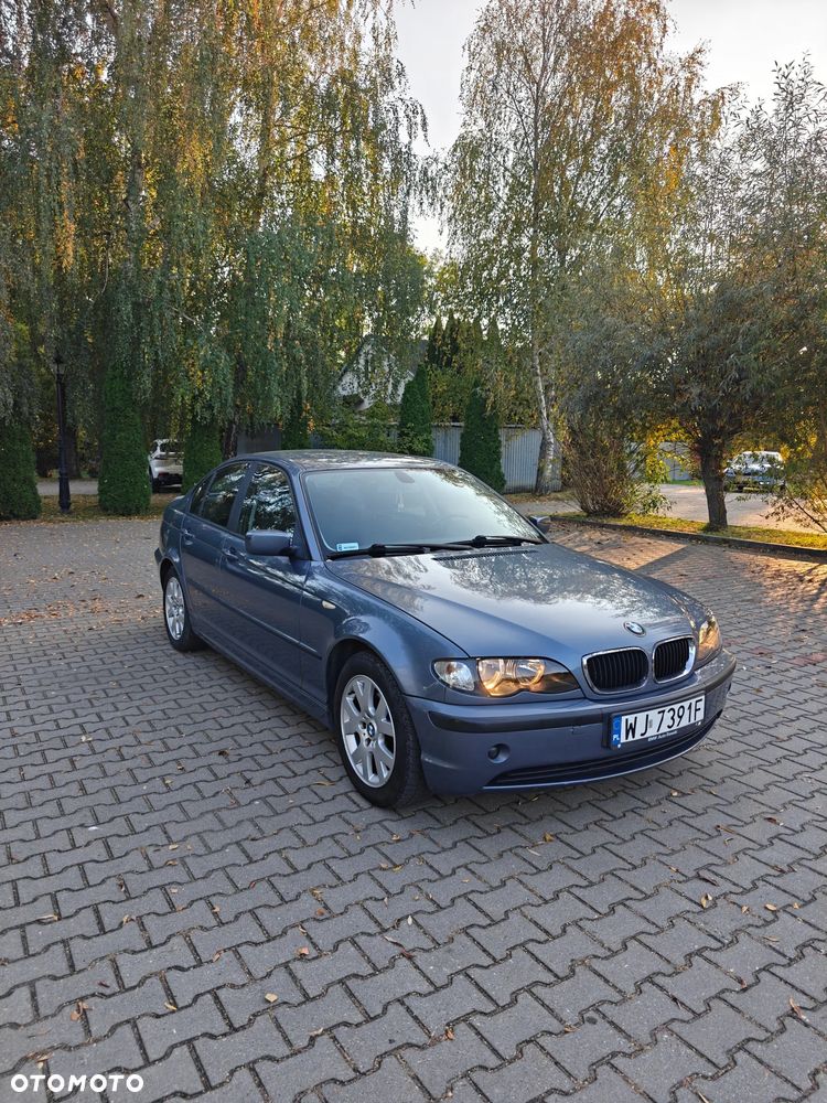 BMW Seria 3 318i - 13
