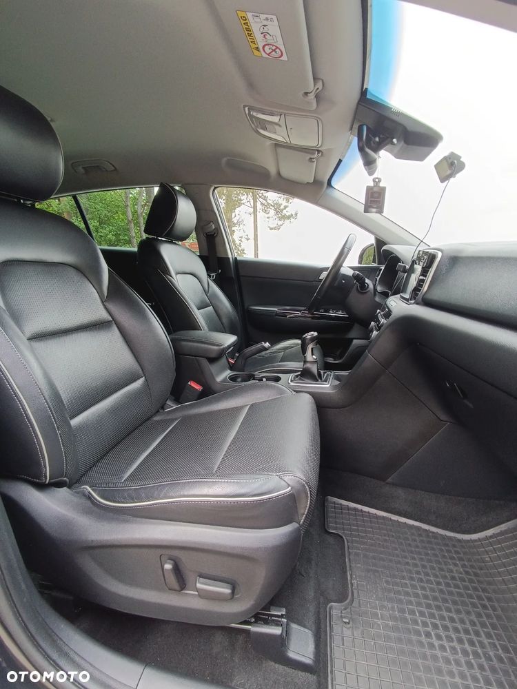 Kia Sportage 1.6 T-GDI Business Line 2WD - 39