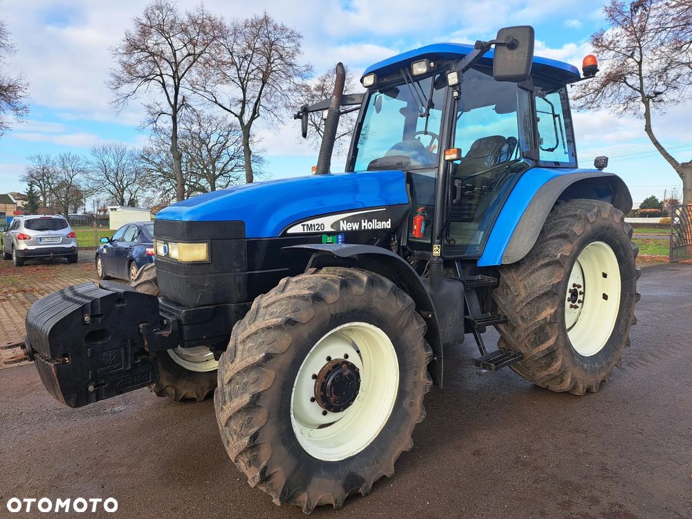 New Holland TM120 - 2