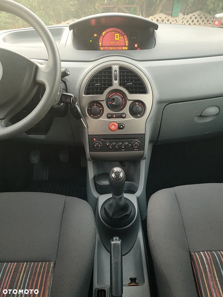 Renault Modus - 17