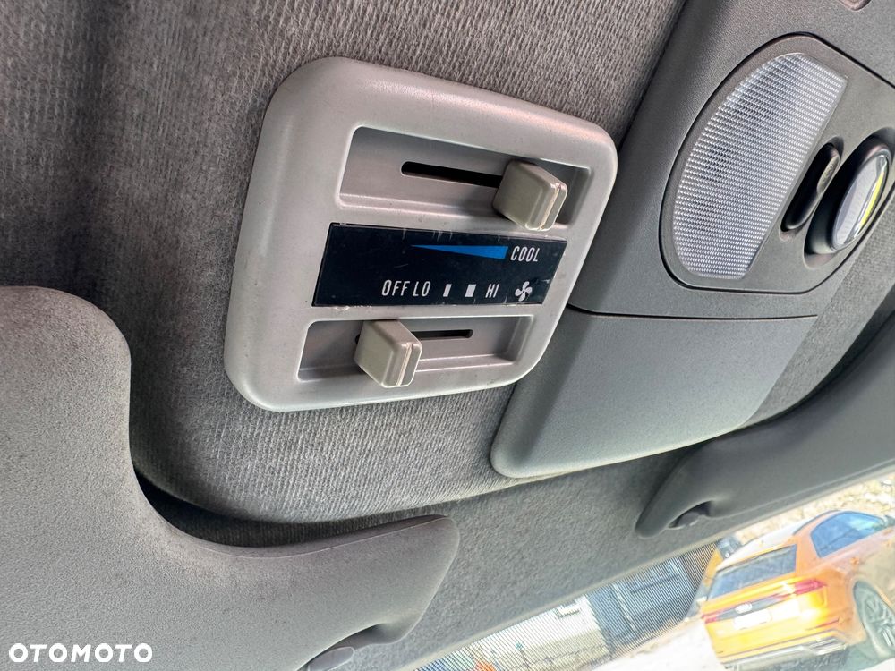 Renault Master 2009r. WEBASTO 11 Miejsc Autobus L3H2 I wł. LIFT - 28