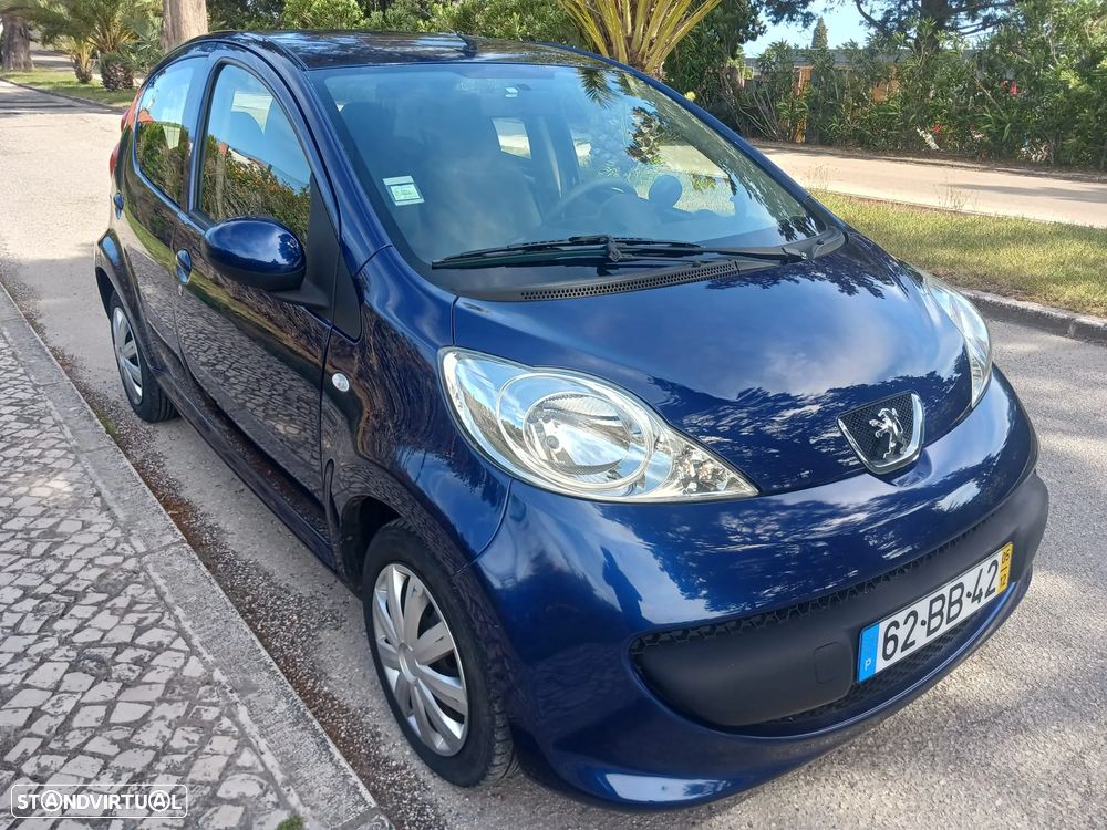 Peugeot 107 1.0 Trendy - 3