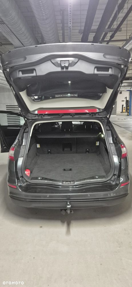 Ford Mondeo 2.0 TDCi Trend PowerShift - 13
