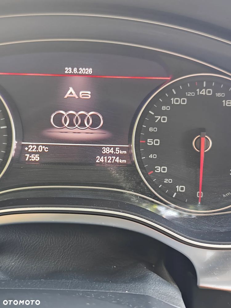 Audi A6 Avant 2.0 TDI Quattro S tronic - 9