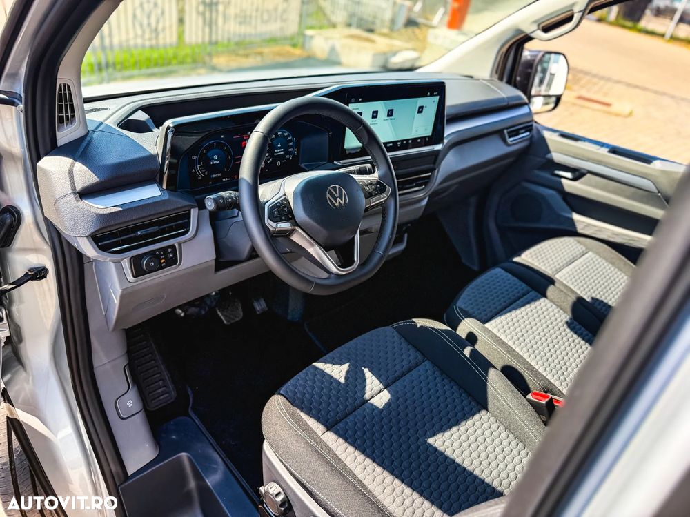 Volkswagen Caravelle - 23