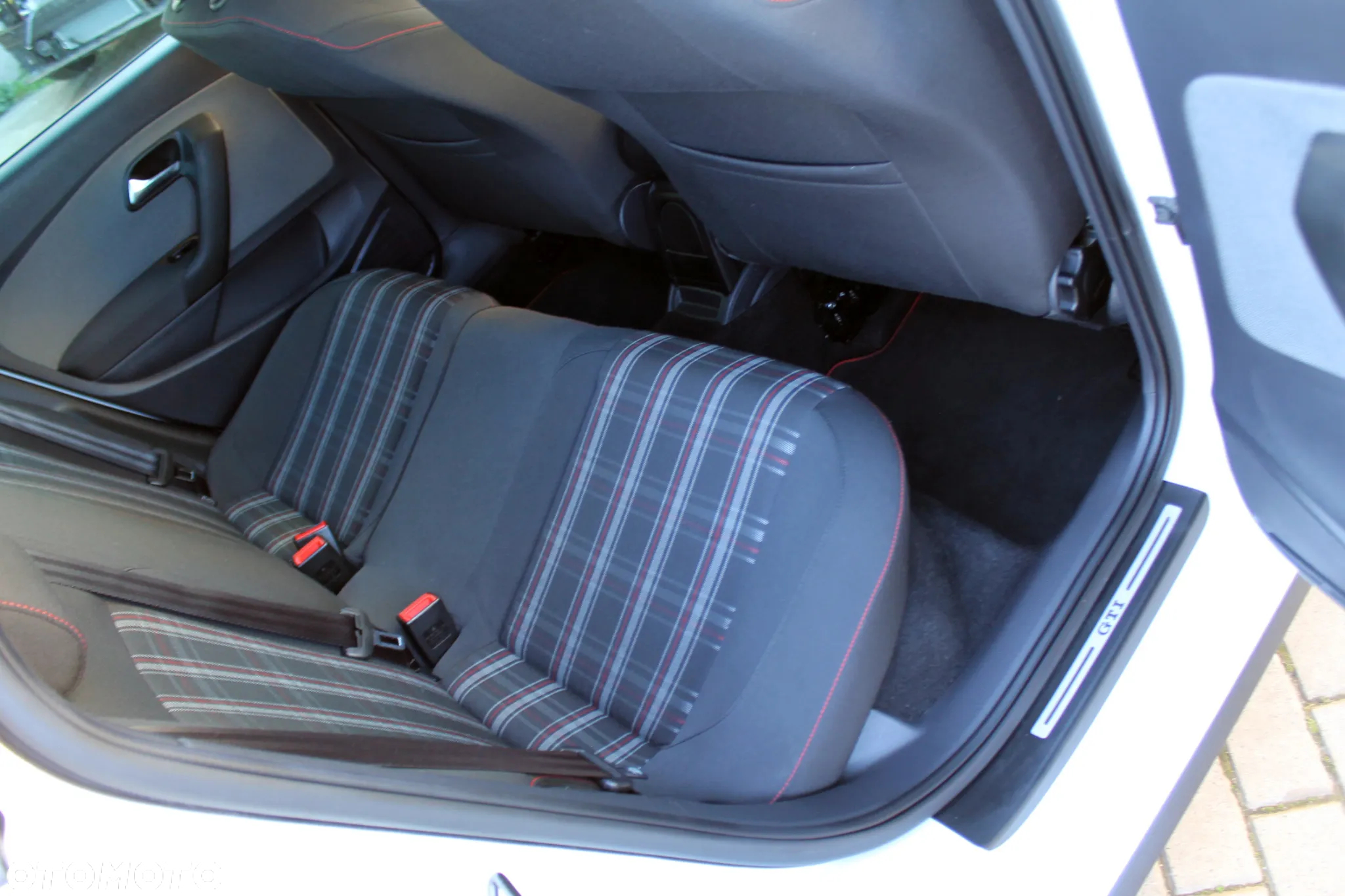 Volkswagen Polo - 12