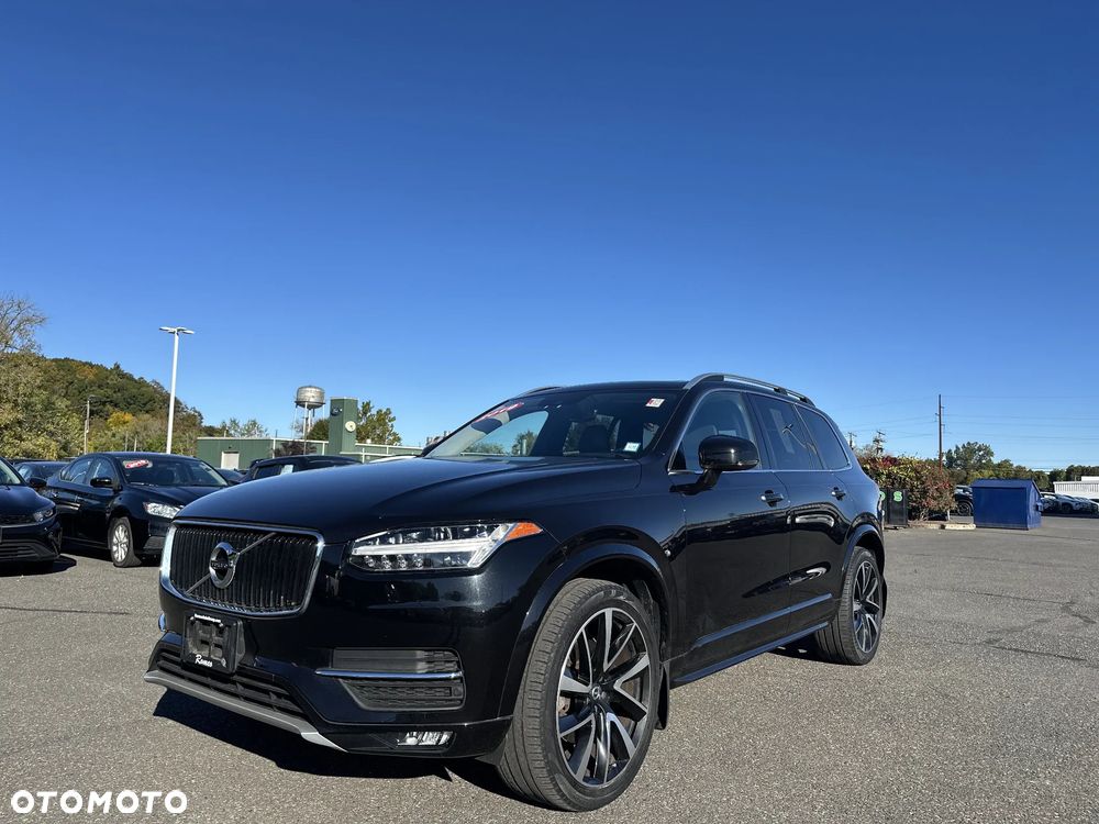 Volvo XC 90 - 1