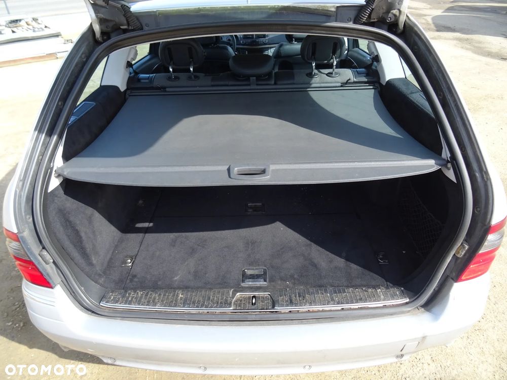 Mercedes E W211 (lakier C775) maska zderzak błotnik zderzak konsola klapa lampy części - 17