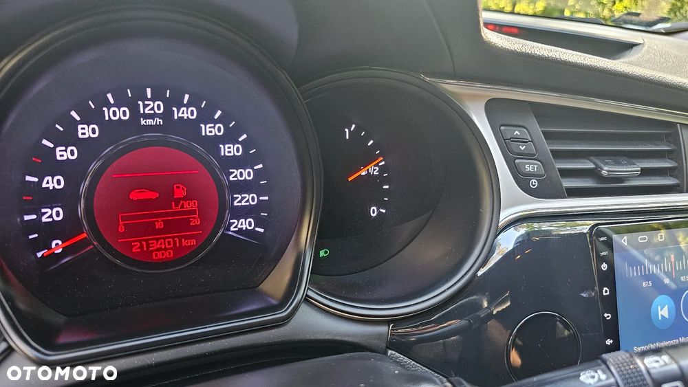 Kia Ceed 1.4 L Business Line - 12