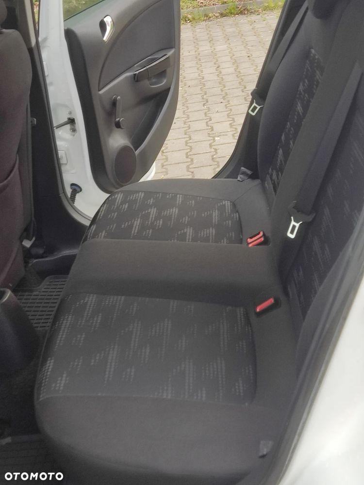 Opel Corsa 1.2 16V Cosmo - 31