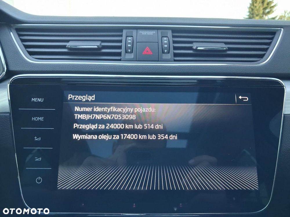 Skoda Superb 2.0 TDI SCR Ambition DSG - 22