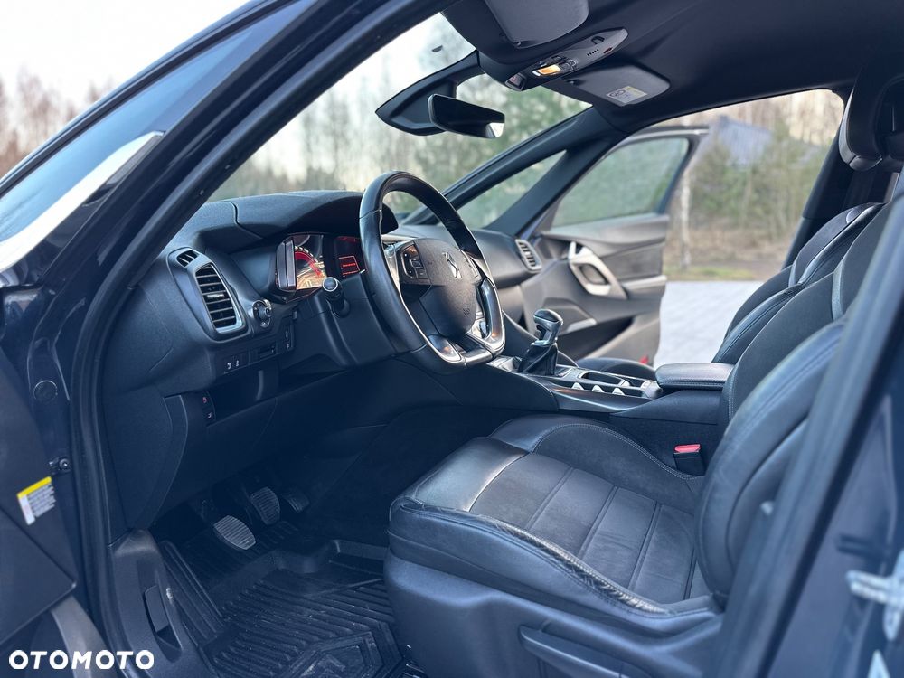 DS Automobiles DS 5 - 17