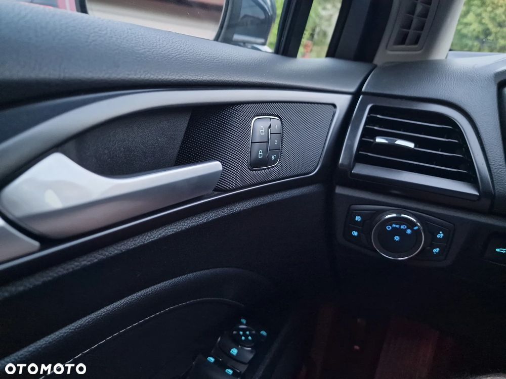 Ford Mondeo 2.0 Ti-VCT Titanium - 10