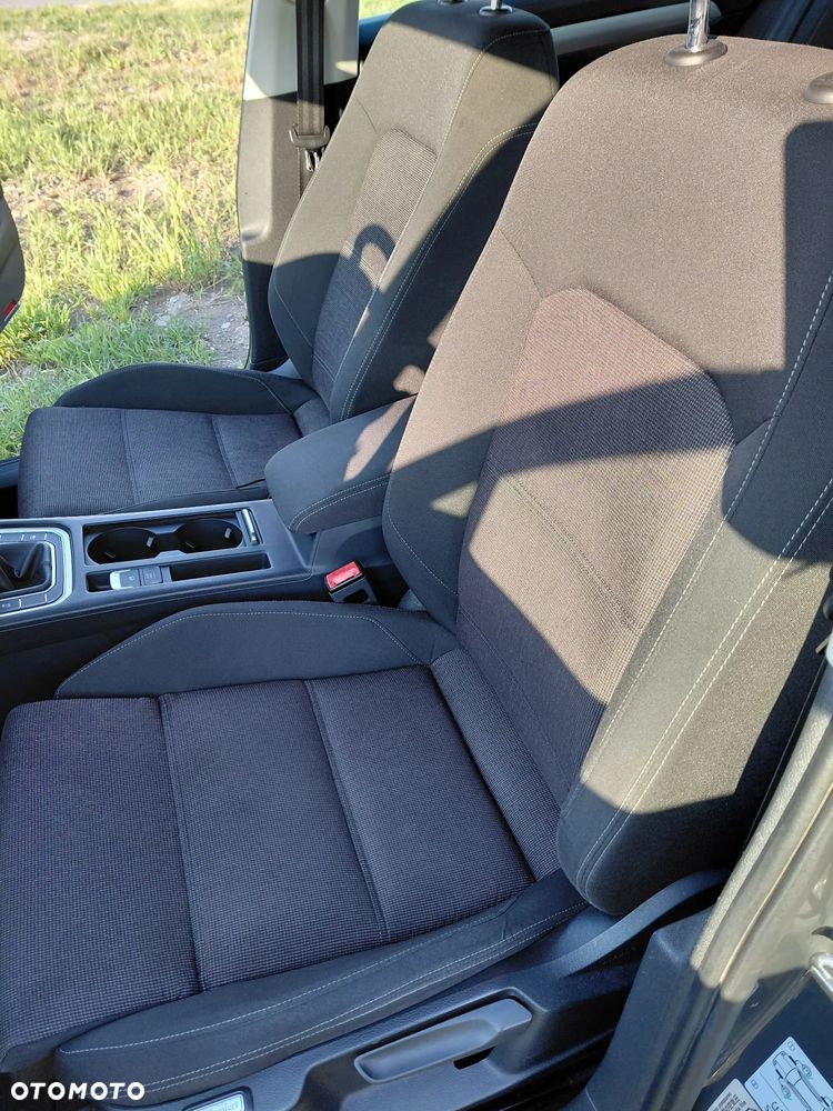 Volkswagen Passat 1.8 TSI BMT Comfortline - 27