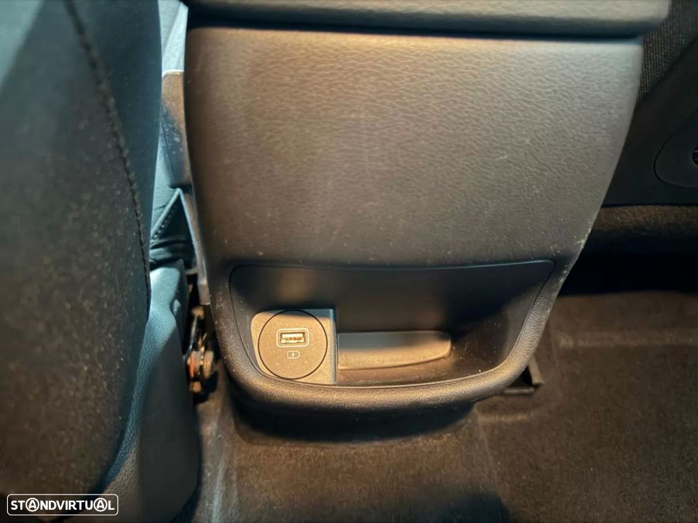 Hyundai Kauai 39 kWh Executive - 18