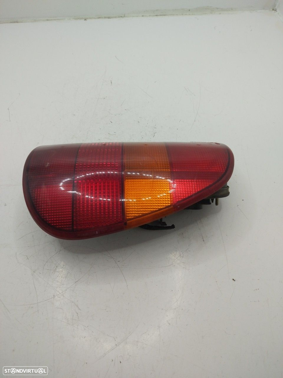Farolim Stop Esq Volkswagen Caddy Ii (9K) - 3