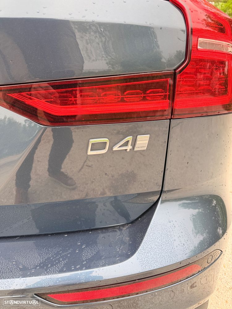 Volvo V60 2.0 D4 Inscription Geartronic - 10