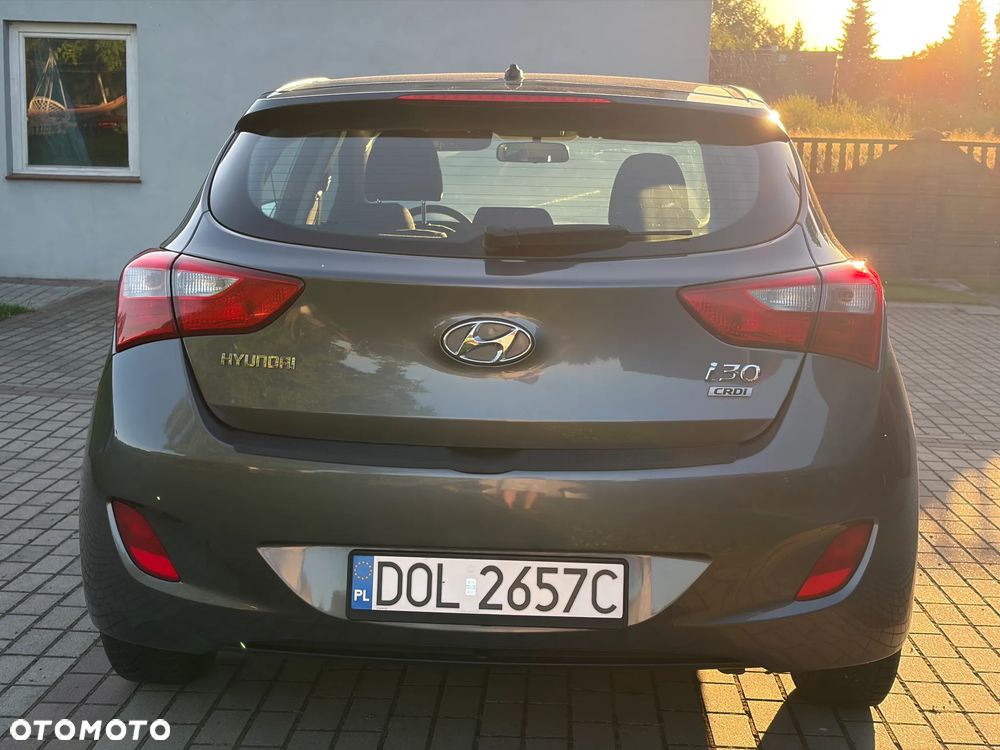 Hyundai i30 1.4 CRDi Classic + - 3