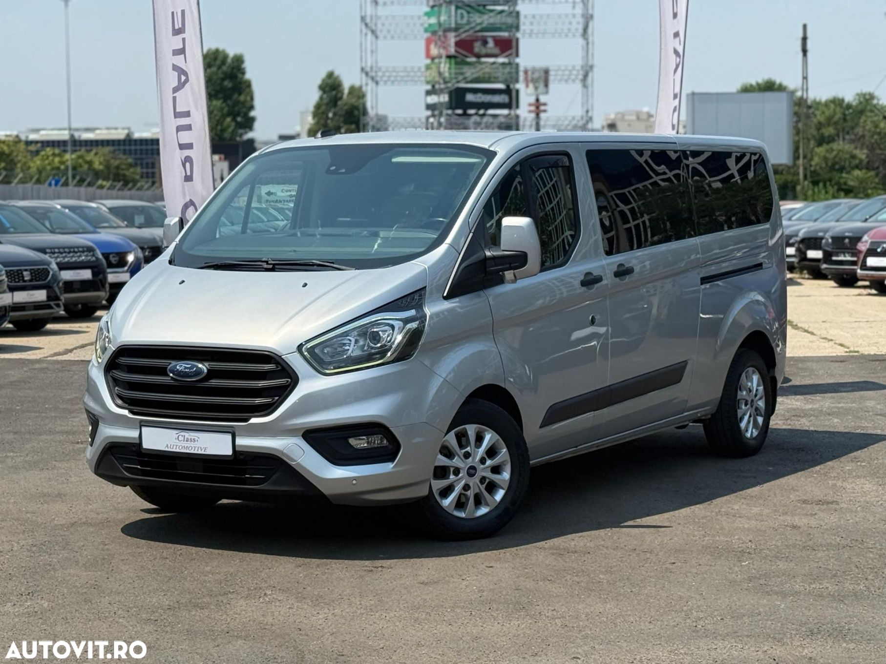 Ford Transit Custom - 8