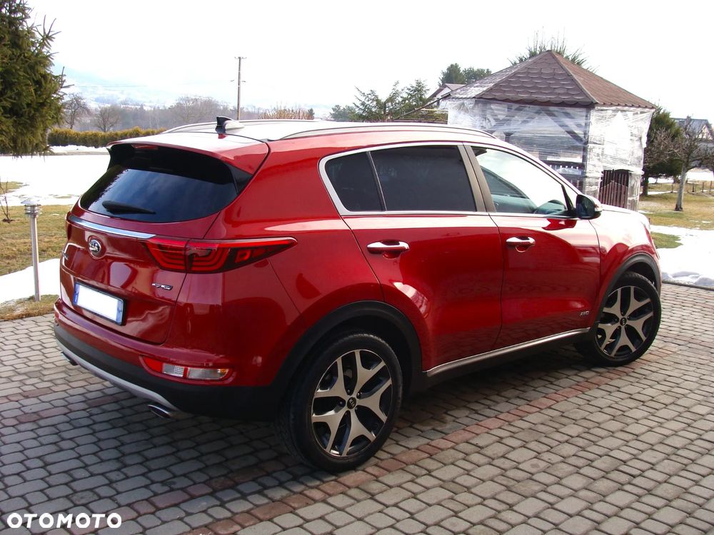 Kia Sportage 2,0 CRDI AWD GT Line - 3