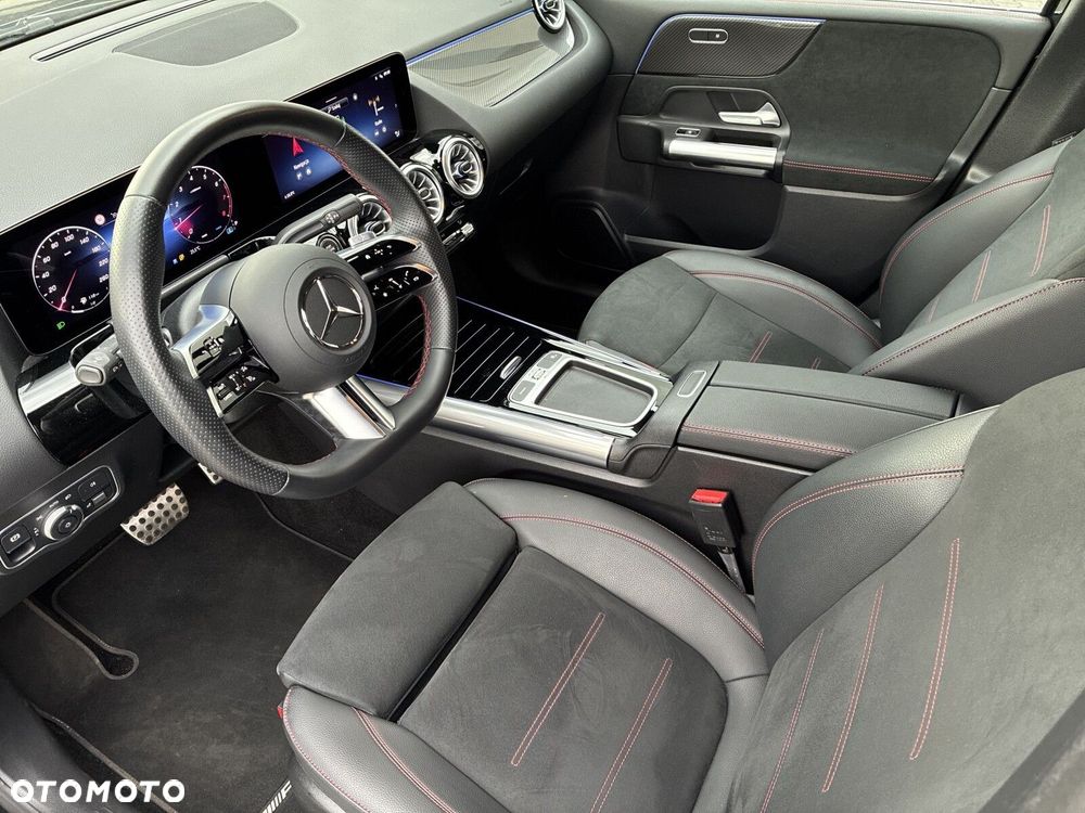Mercedes-Benz Klasa B 200 AMG Line 7G-DCT - 12