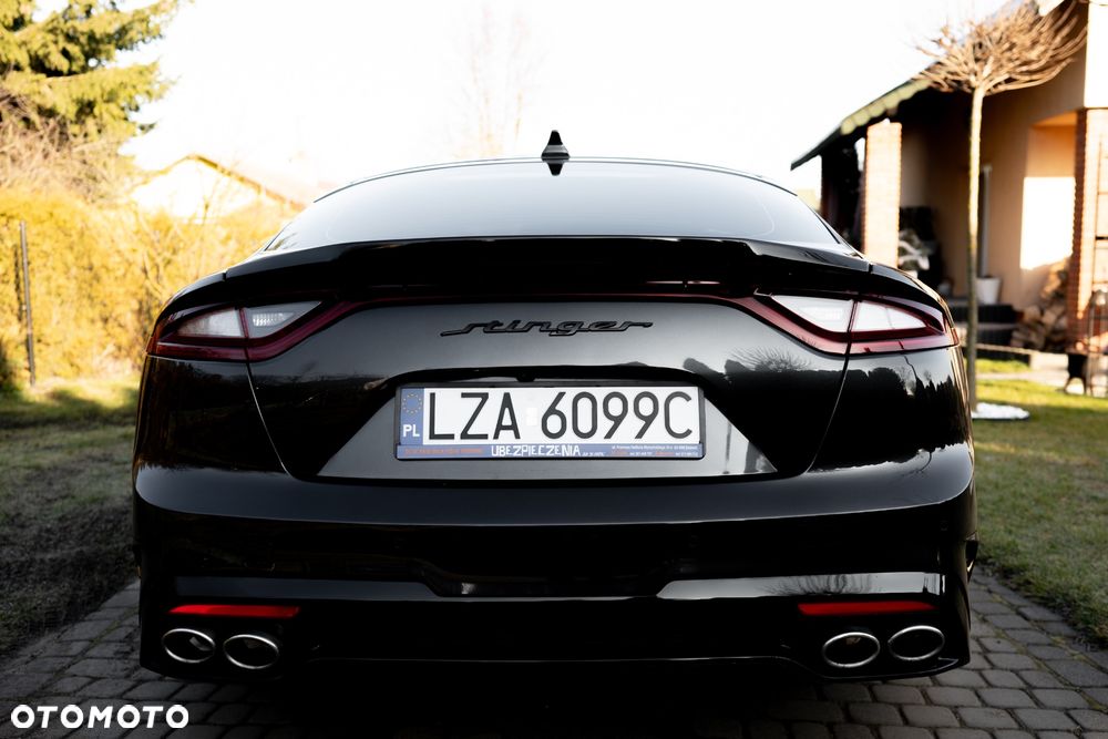 Kia Stinger 3.3 T-GDI V6 GT AWD - 18