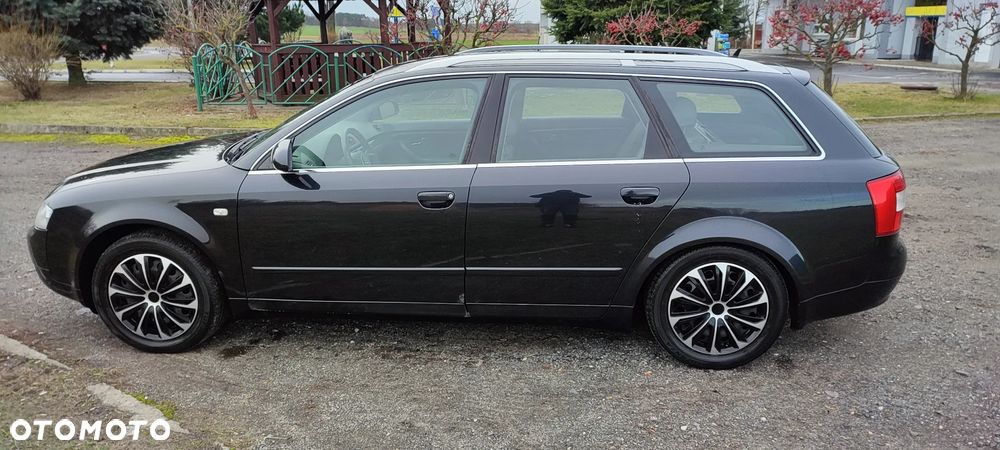 Audi A4 ver-avant-2-4 - 5