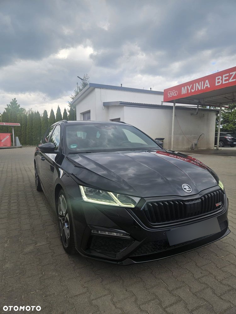 Skoda Octavia 2.0 TDI DSG 4x4 RS Plus - 6