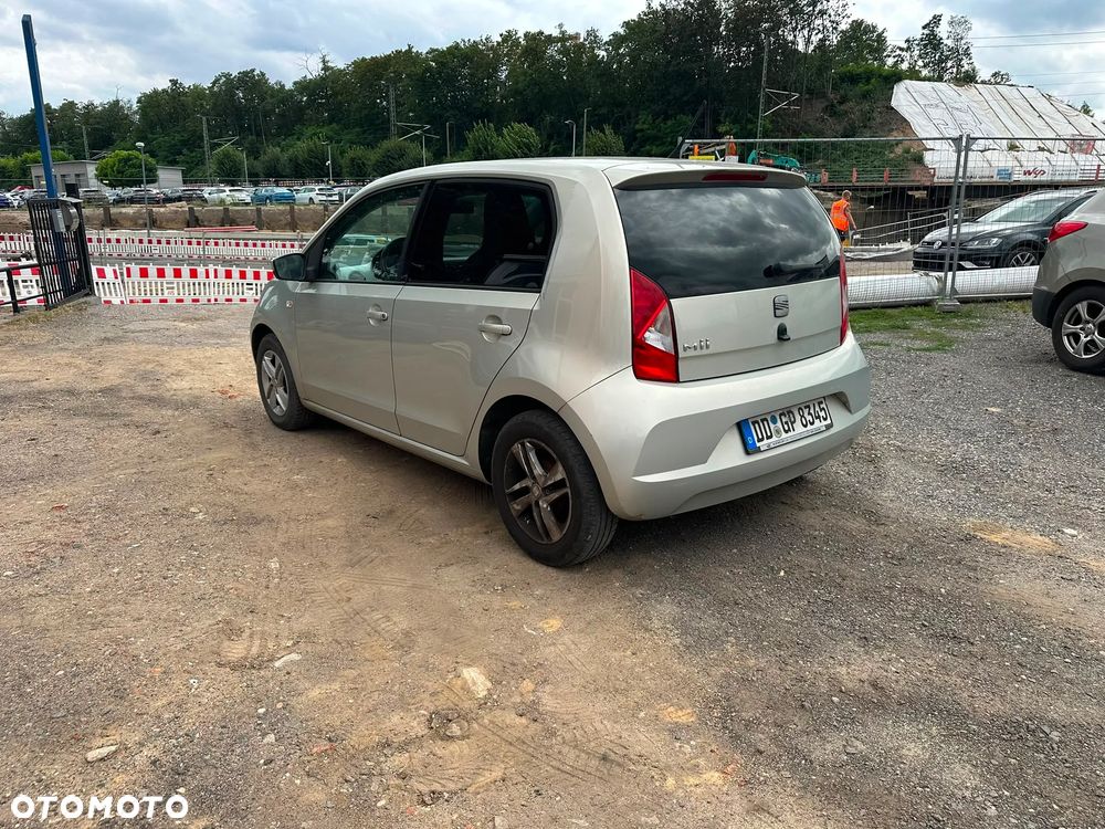 Fiat Punto 1.4 16V Dynamic - 4