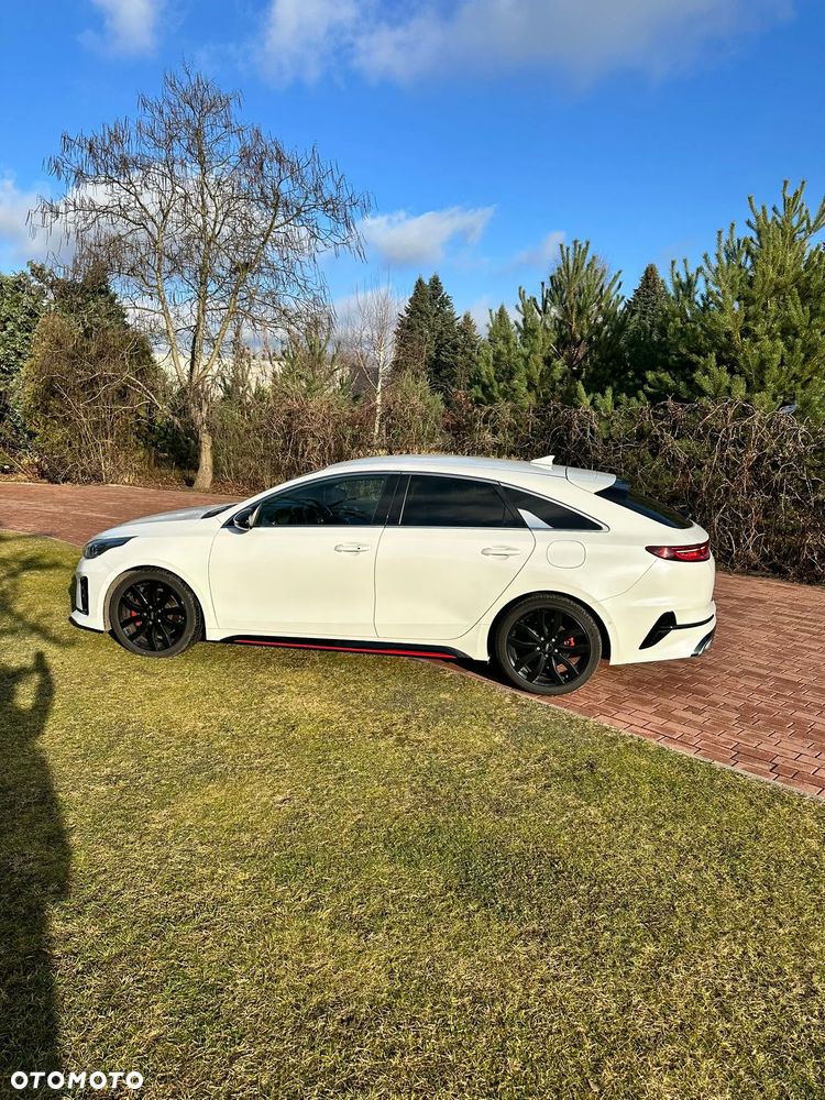 Kia ProCeed 1.6 T-GDI DCT7 OPF GT - 11