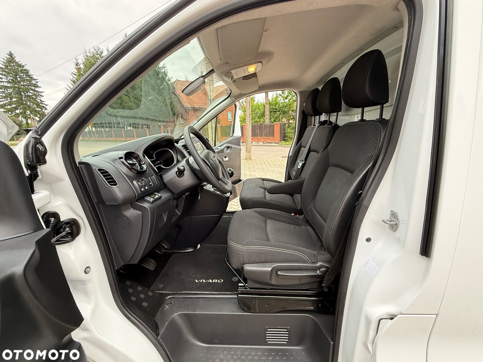 Opel Vivaro Long Serwis Klima Navi Webasto - 40