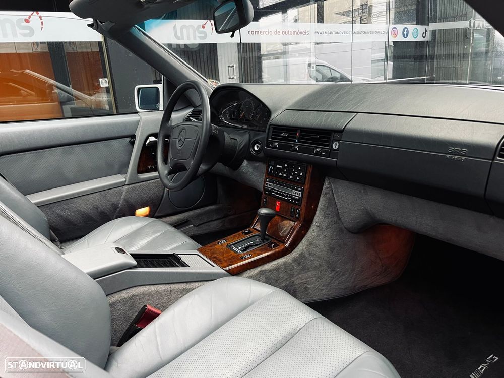 Mercedes-Benz SL 500 Standard - 11