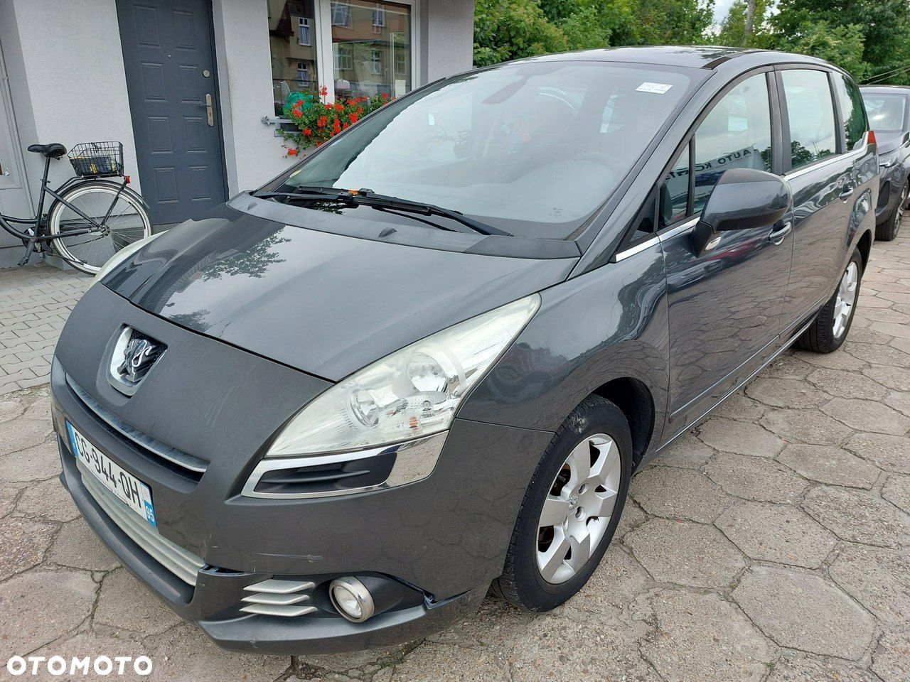 Peugeot 5008 - 1