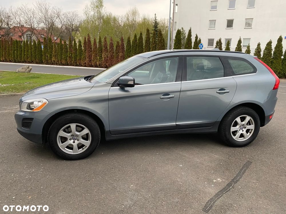 Volvo XC 60 D3 Momentum - 1