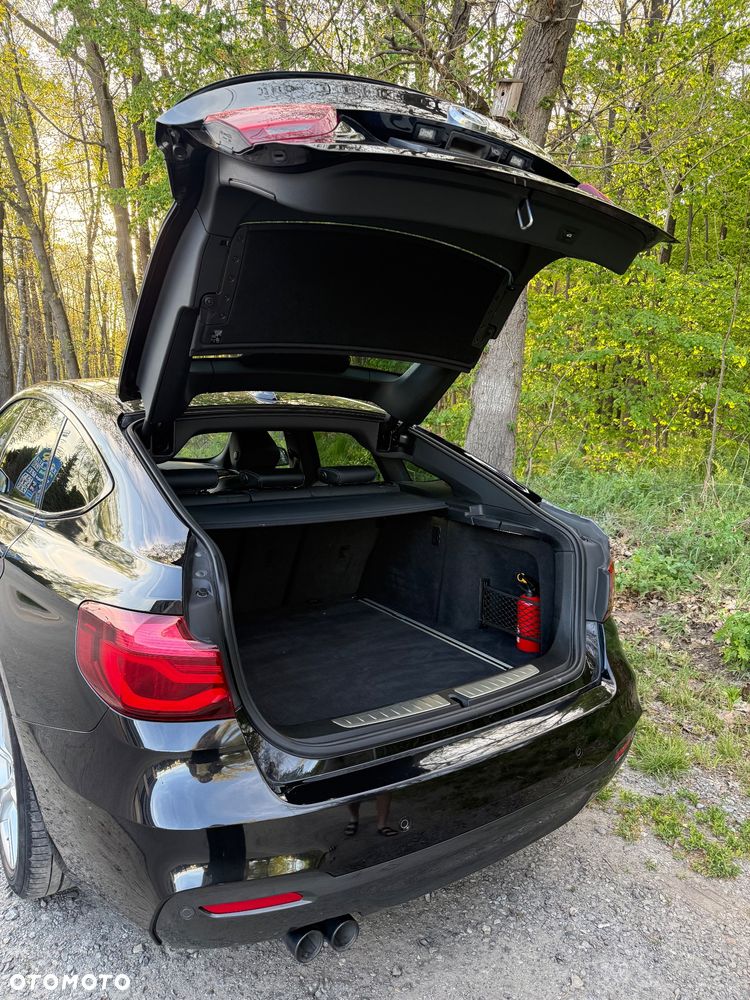 BMW Seria 3 320d xDrive - 9