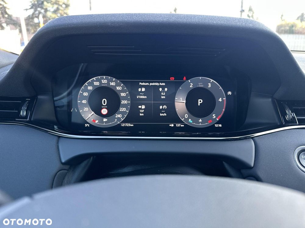 Land Rover Range Rover Evoque - 16