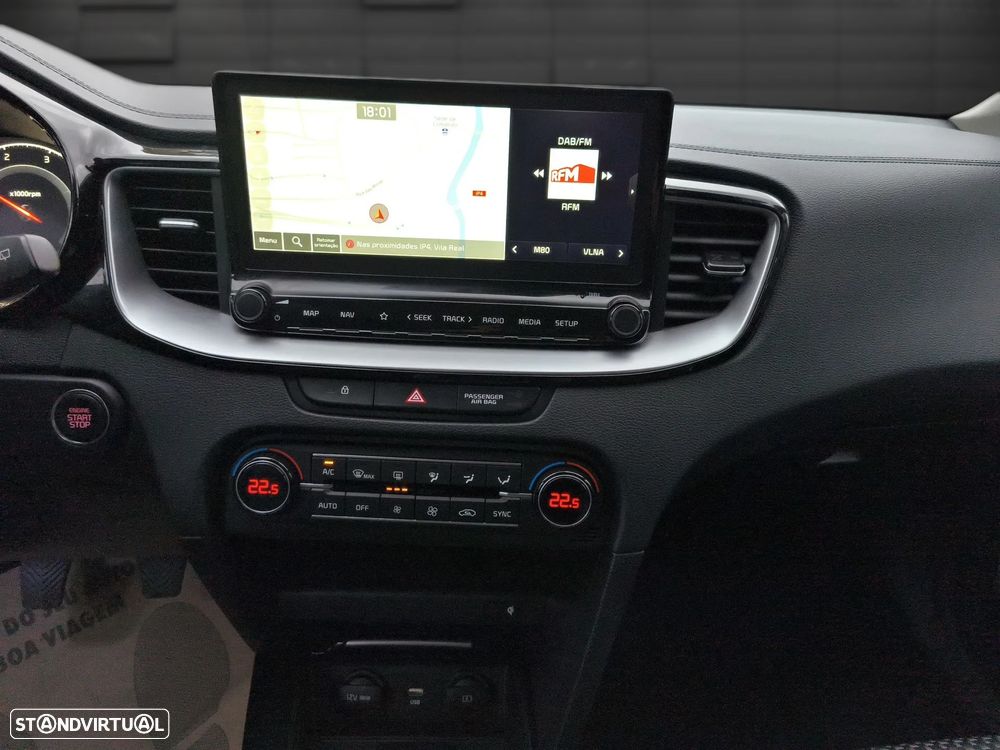 Kia XCeed 1.6 CRDi MHEV Tech - 9