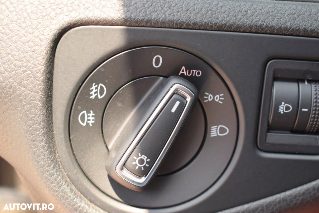 Volkswagen Golf 1.0 TSI OPF DSG Comfortline - 23
