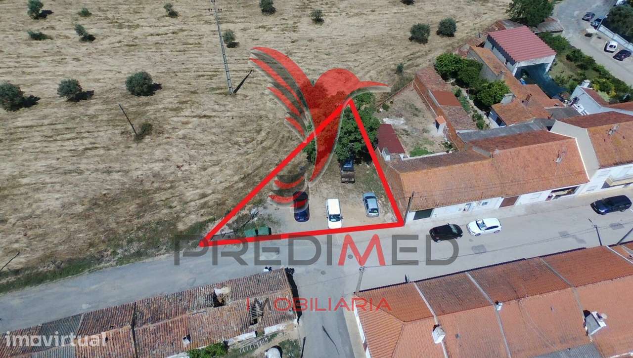 Terreno urbano e Lote em São Domingos - Grande imagem: 3/16