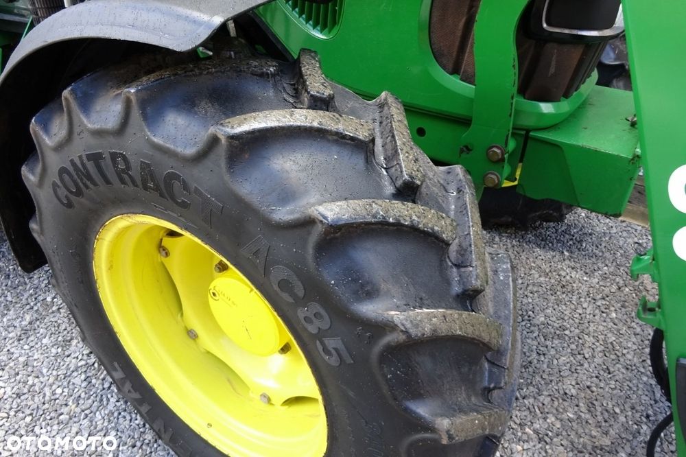John Deere 5090M - 10